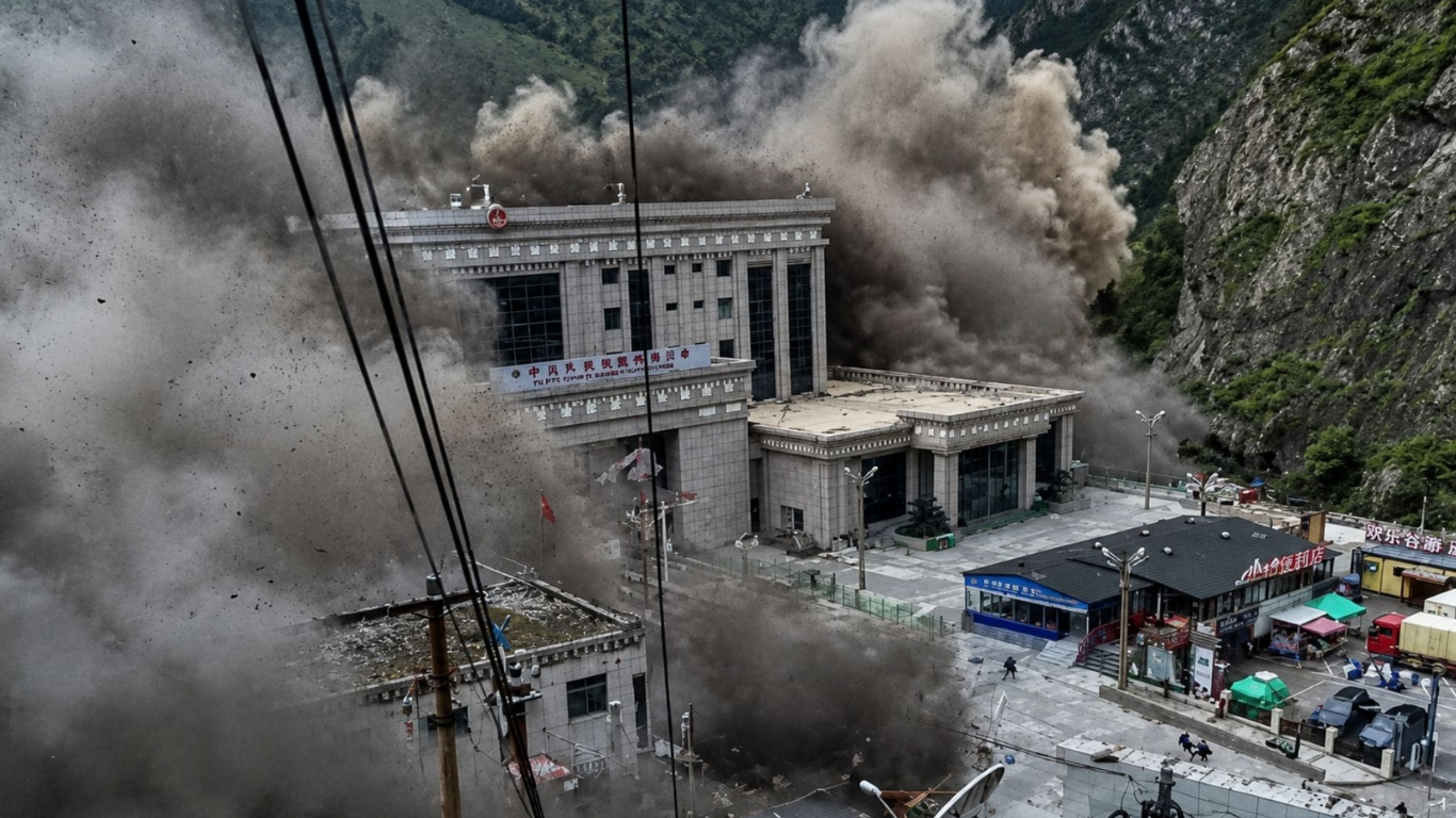 Nepal: avalanche devastadora deixa 157 mortos e 579 desaparecidos